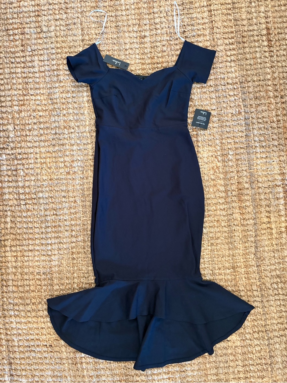 NWT Lulus Black Ruffle Mermaid Midi Dress Size L